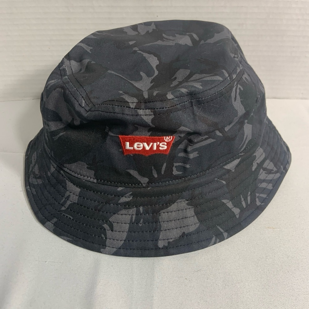 Levi's Dark Camo Bucket Hat